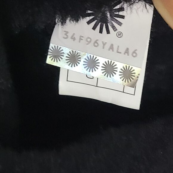 UGG Australia Kasen Boots Tall Black Suede Heeled Sheepskin Lined Womens SZ 9.5 - Picture 9 of 10